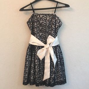 Beautiful girl dress size 10